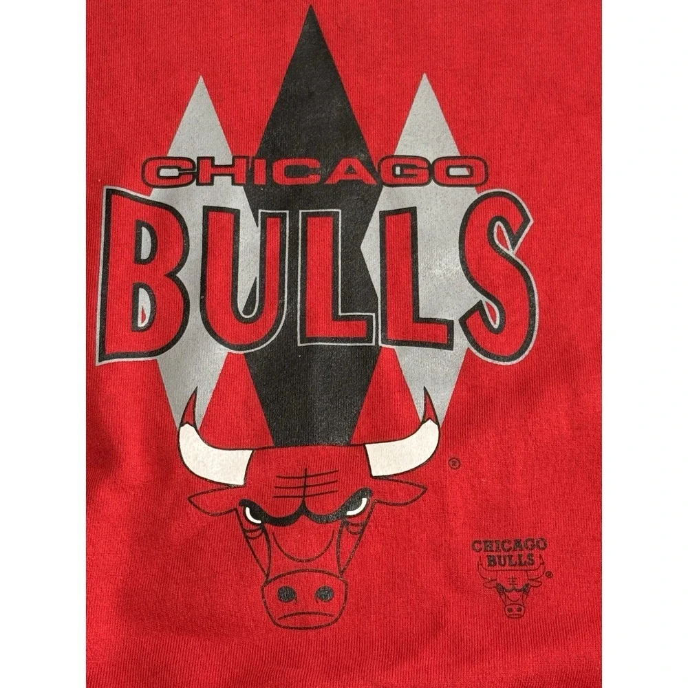 Vintage Chicago Bulls Crew Neck Sweatshirt Red XL Champion Reverse Weave NBA USA